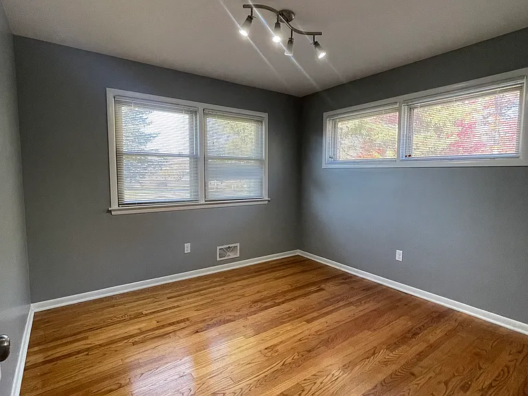 2646 Kraft Ave SE — Photo 14