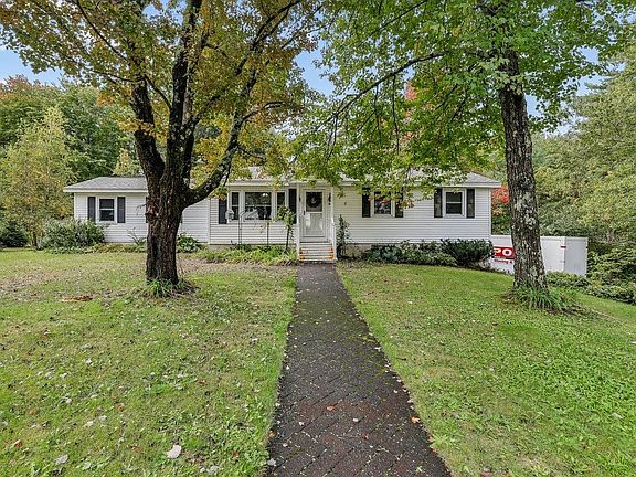 3rd image of 36 Constance Street