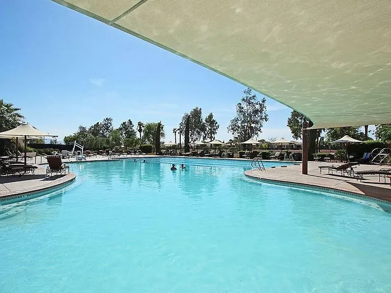 Corte Bella Community Pool