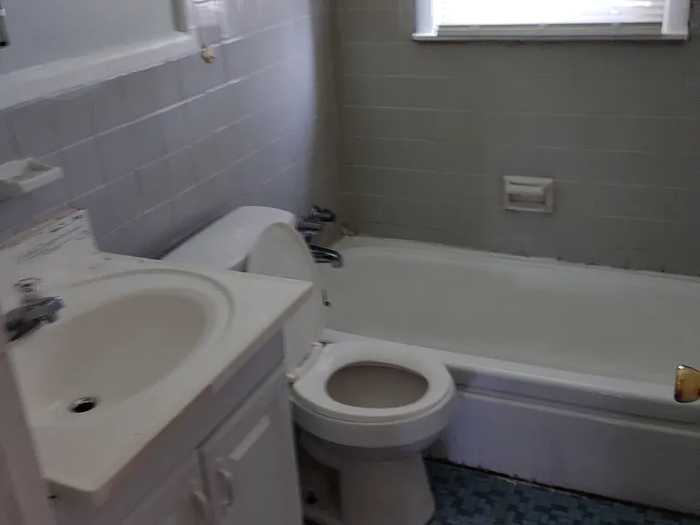 2105 Alta Vista Ave — Photo 9