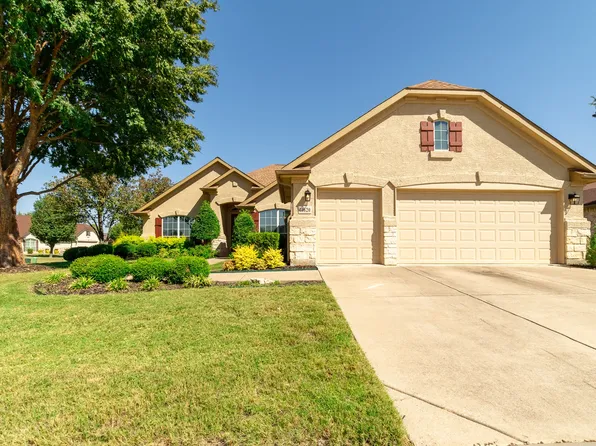 10820 Glendale Dr, Denton, TX 76207