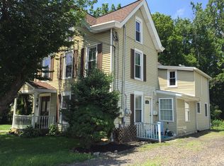 11 Sterling St APT 1, Newtown, PA 18940