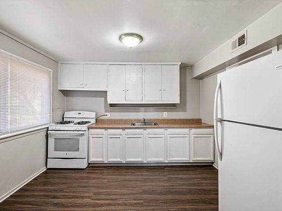 5th image of 33316 Belding Ct #33316
