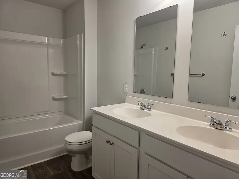 114 Troupe Dr — Photo 23
