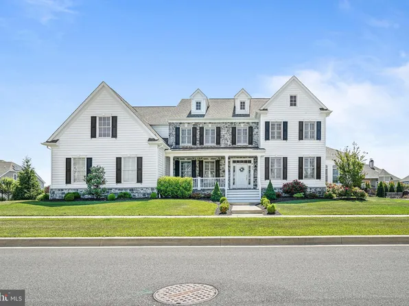 805 Sweet Birch Dr, Middletown, DE 19709