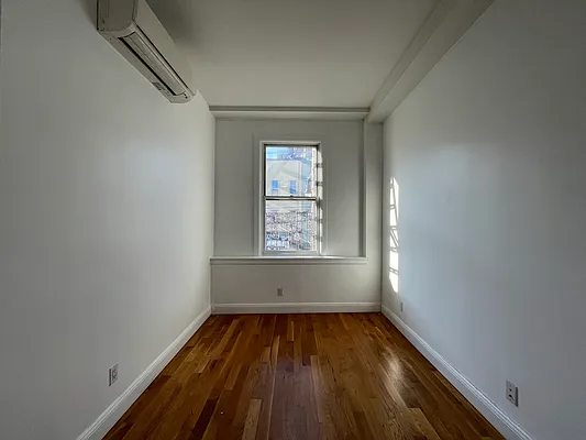 Rented by CCM Property Management LLC | media 28