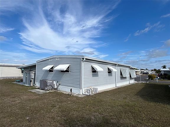 5th image of 826 TRENTO DRIVE