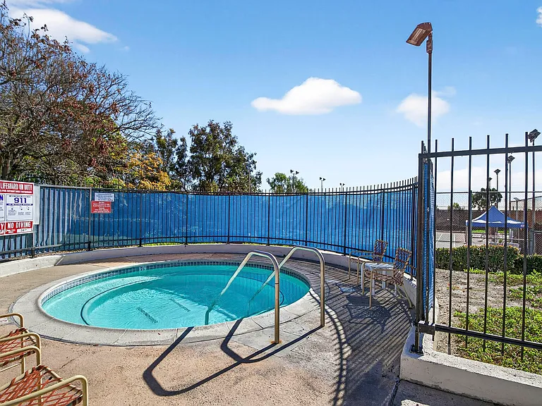 13602 La Jolla Cir #B — Photo 8