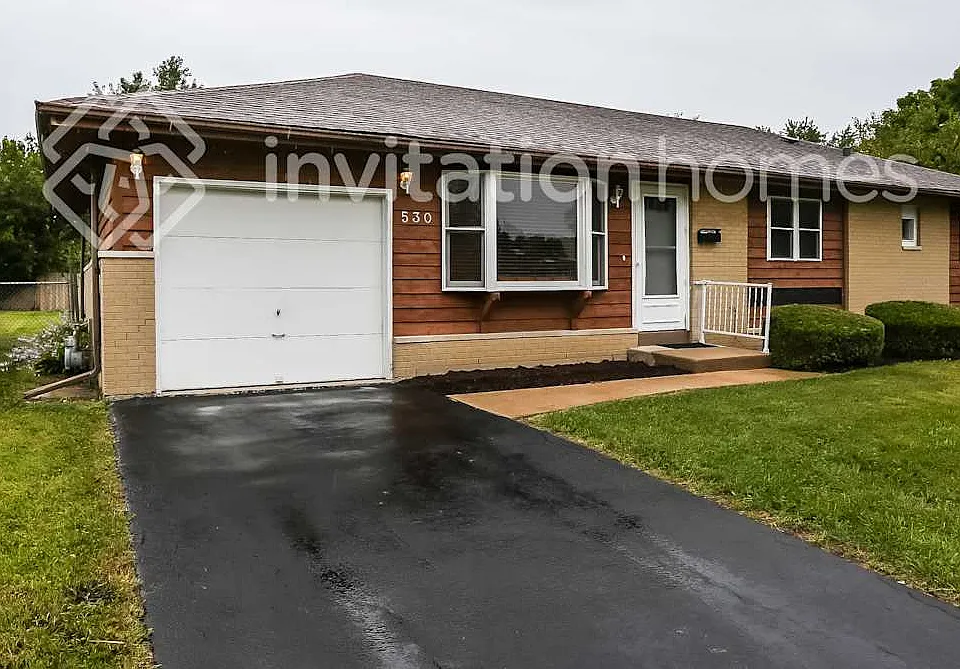 530 Norridge Ln