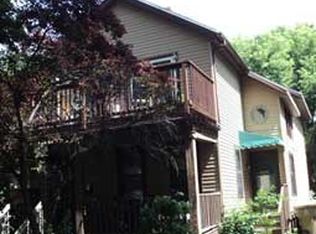 411 W Doty St APT 1, Madison, WI 53703