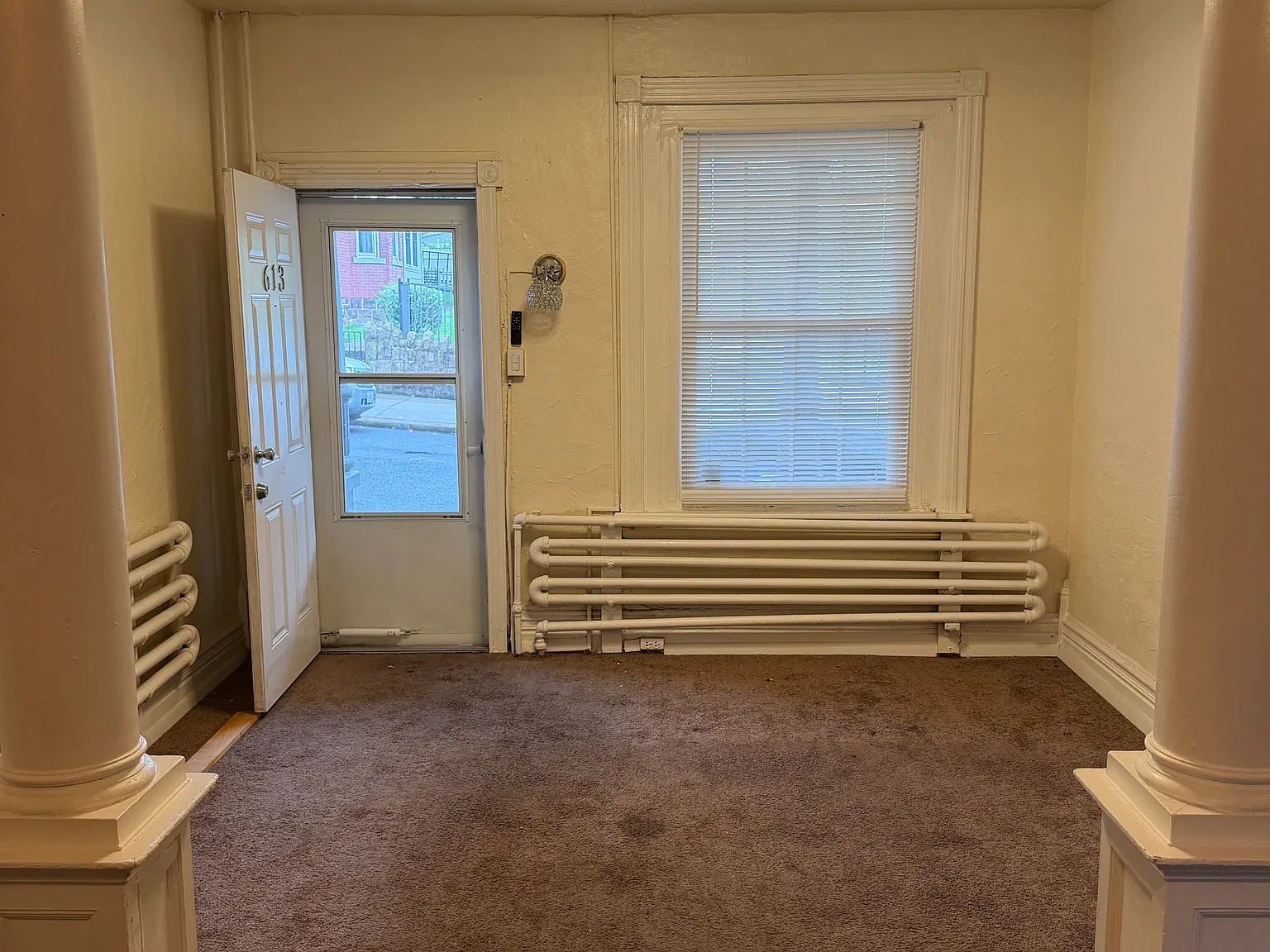 5 bed, 1229 sqft, $1,800 — Photo 3
