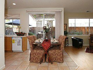 5th image of 820 Royal Palm Ct