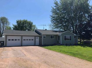 8415 Heritage Dr, Marshfield, WI 54449
