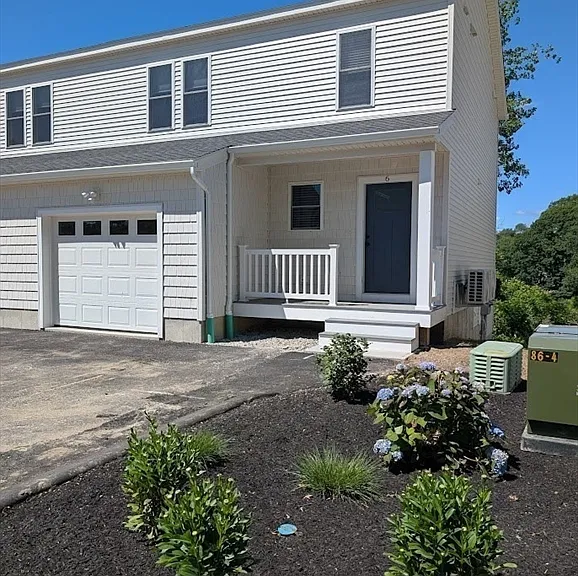 778 Main St #6 — Photo 4