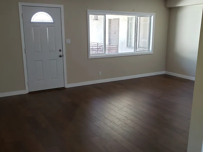 630 N Toluca Park Dr — Photo 13