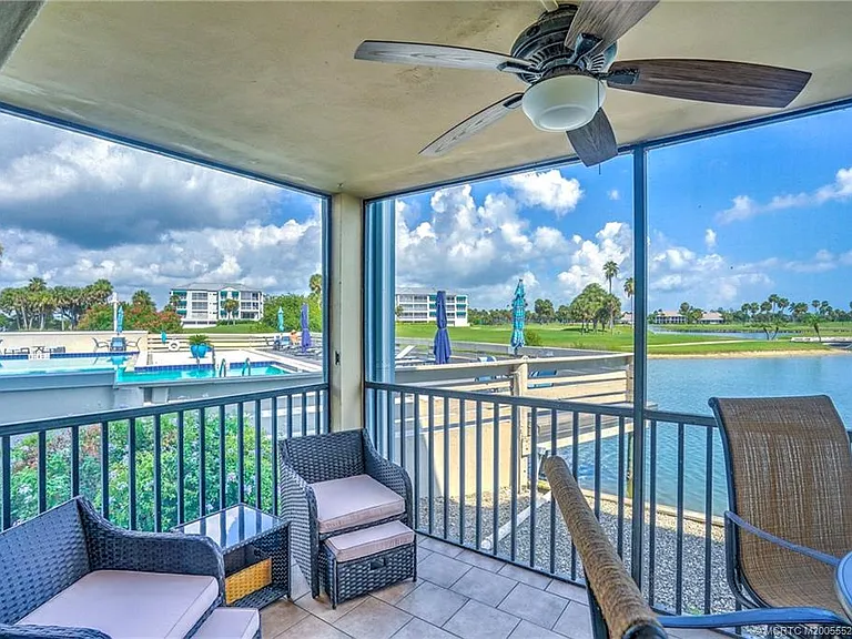 40 NE Plantation Rd #110 — Photo 23