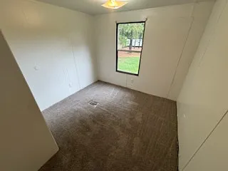 18 Nancy Ln — Photo 10