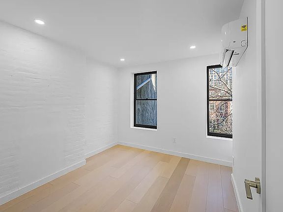4th image of 243 E 31st St #1A