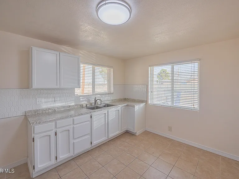 213 Carnes Rd — Photo 7