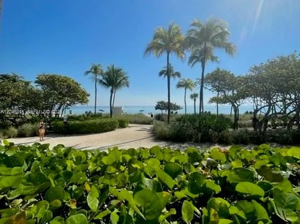 10275 Collins Ave, Bal Harbour, FL