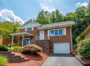 1212 Glass St, White Oak, PA 15131