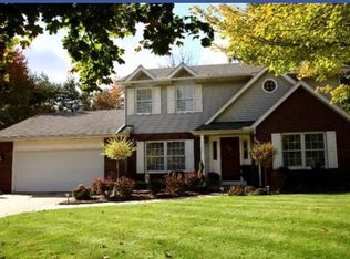 4407 Autumn Ridge Cir S, Midland, MI 48642