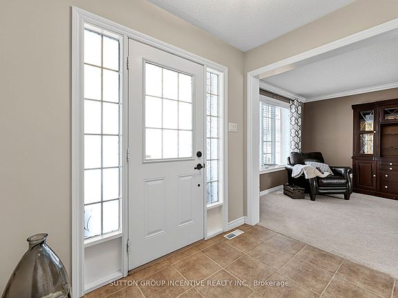 3rd image of 60 Oneill Cir