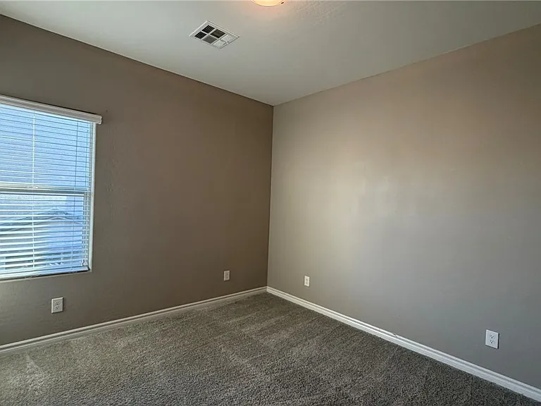 6943 Denio Island St — Photo 30