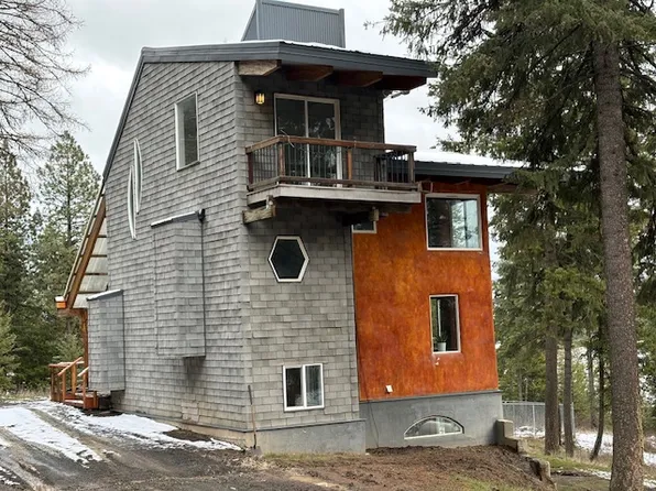 1036 Forest Ln, Princeton, ID 83857