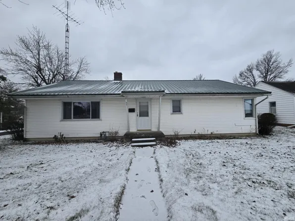 427 W Votaw St, Portland, IN 47371