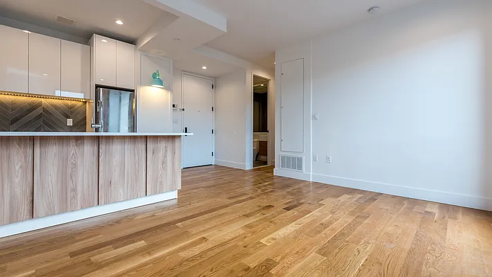 Rented by Nooklyn NYC LLC | media 10