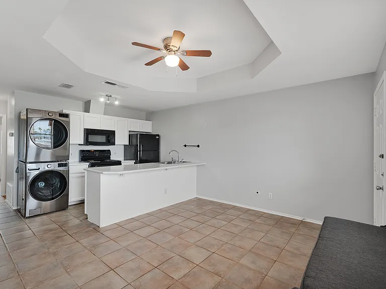 13958 Fortuna Bay Dr #J — Photo 6