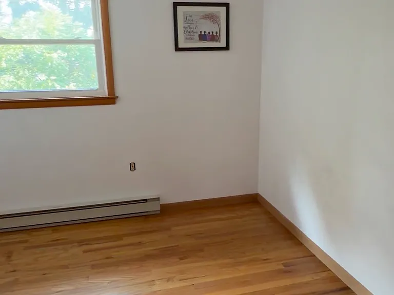 5849 Beverly Hills Rd — Photo 32