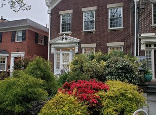 2920 Upton St NW, Washington, DC 20008