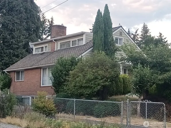 522 NE 127th Street, Seattle, WA 98125