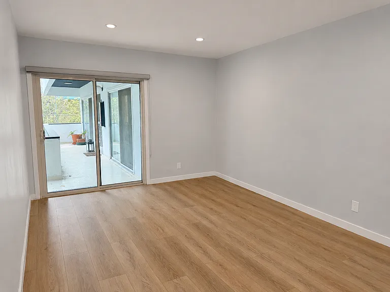 7718 Paseo Del Rey — Photo 12