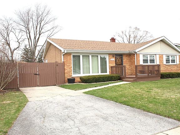 2nd image of 8856 S Moody Ave