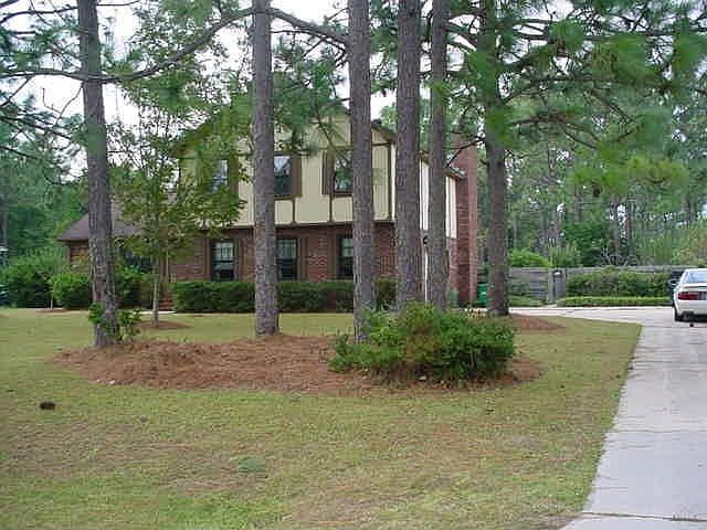 2nd image of 513 Windemere Rd