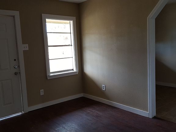 4th image of 2630 Arbor Pl