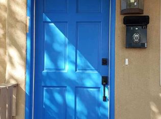 125 Camino De Las Crucitas, Santa Fe, NM 87501