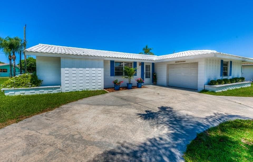 1st image of 6944 Antigua Pl