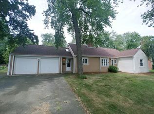 163 Falmouth Rd, West Springfield, MA 01089