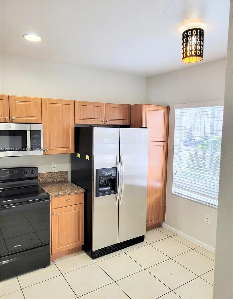 Tuscany No 2 Condo — Photo 4