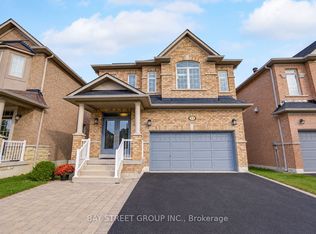 11 Farmington Rd, Whitchurch Stouffville, ON L4A0Y5