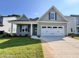 7113 Vizsla Ln, Wilmington, NC 28411