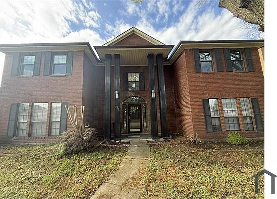 6 bed, 3060 sqft, $4,000 — Photo 3