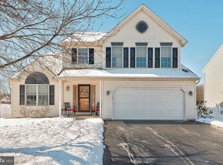 123 Springbrook Dr, Palmyra, PA 17078