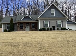 424 Bowers Rd, Travelers Rest, SC 29690