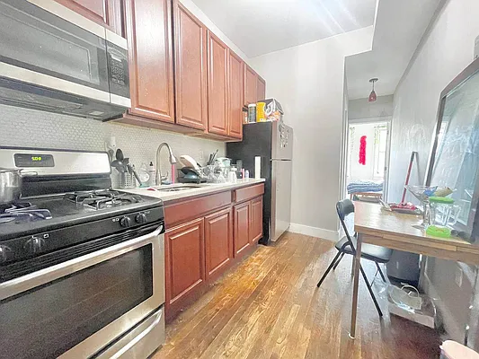 Rented by Doorway NYC, LLC | media 18