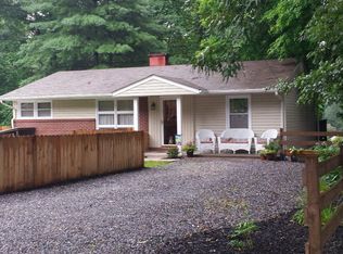 40 Pinnacle Dr, Martinsville, VA 24112